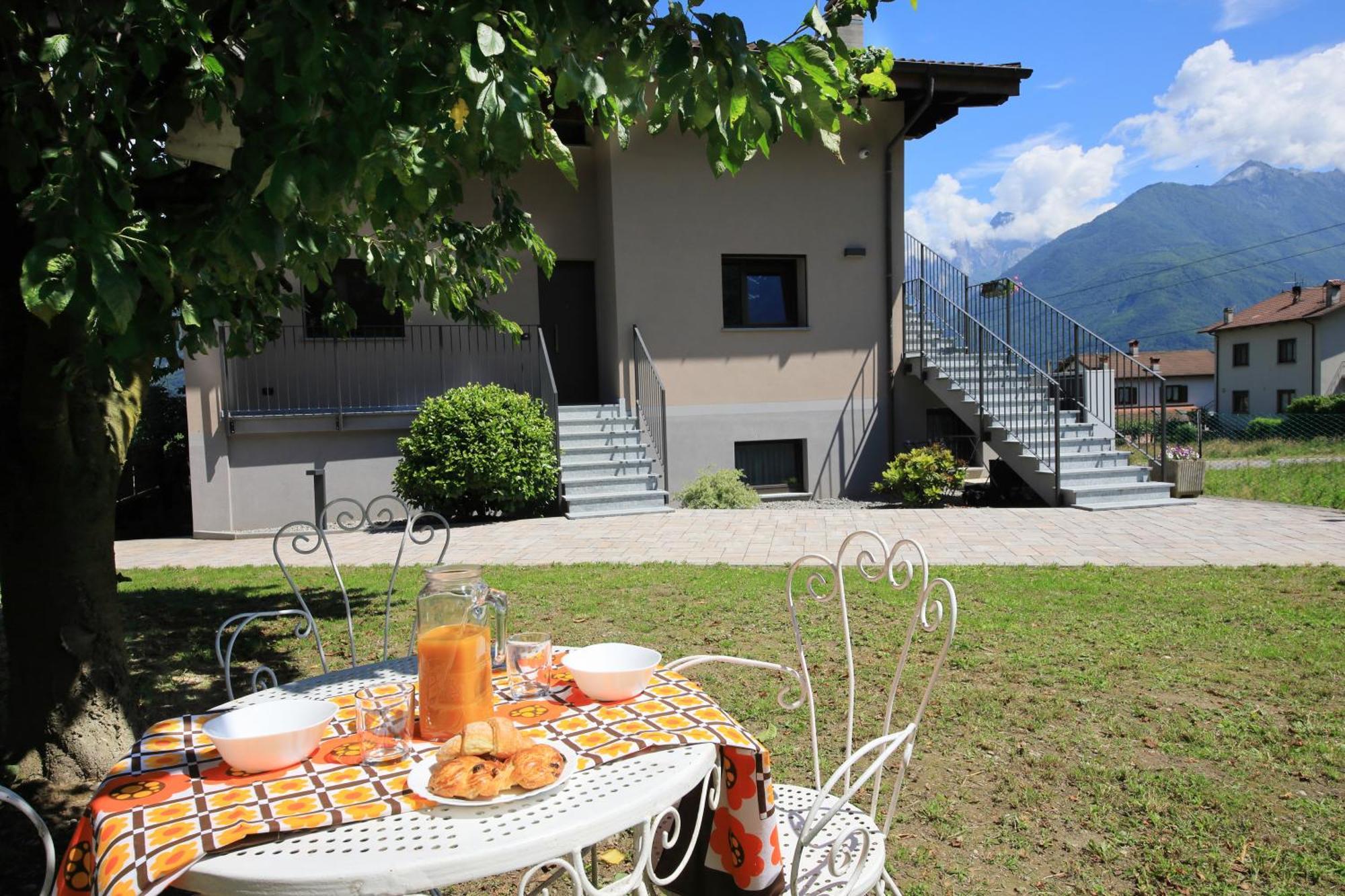 Casa Didi & Rosi - Lake Como Colico Exterior photo